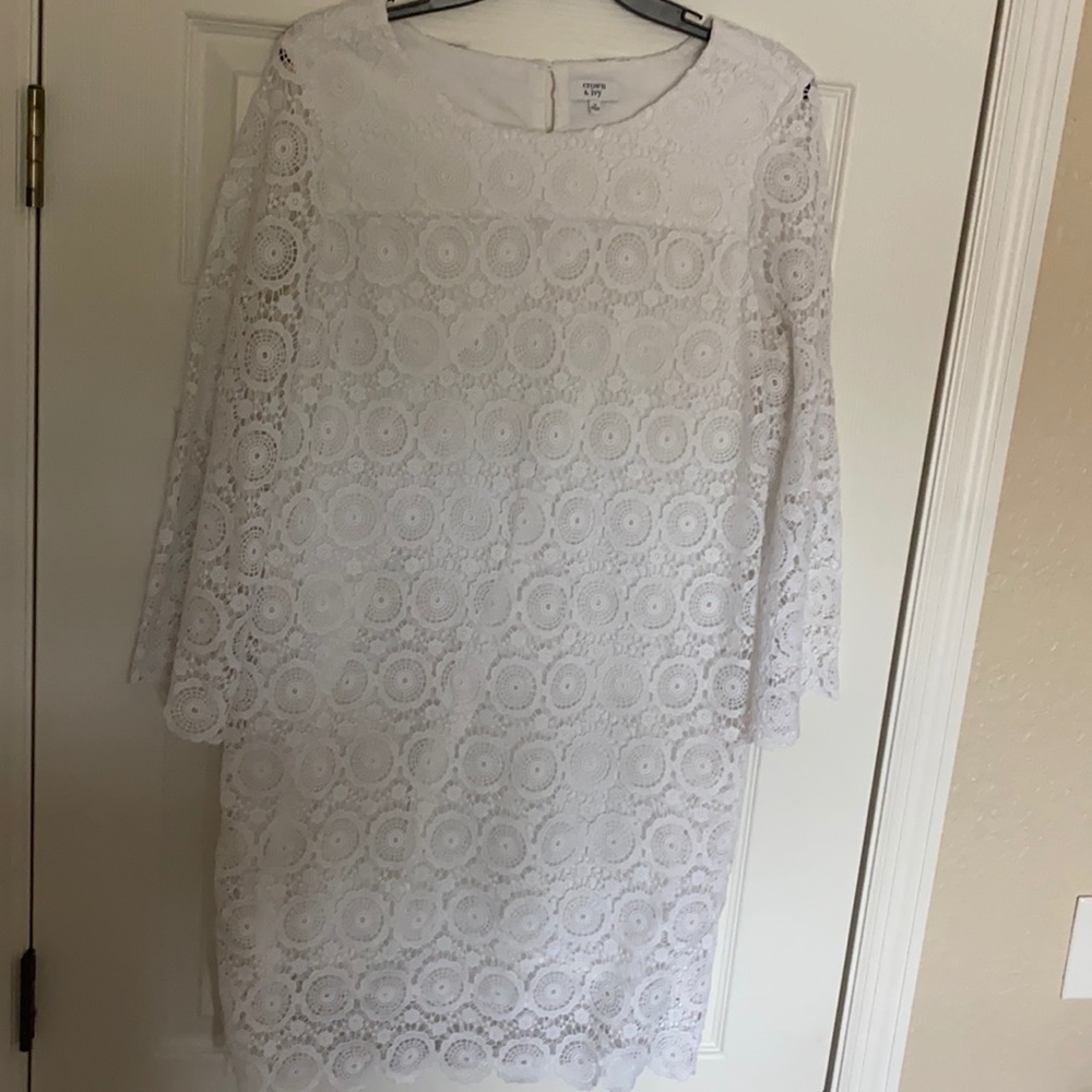 White lace dress